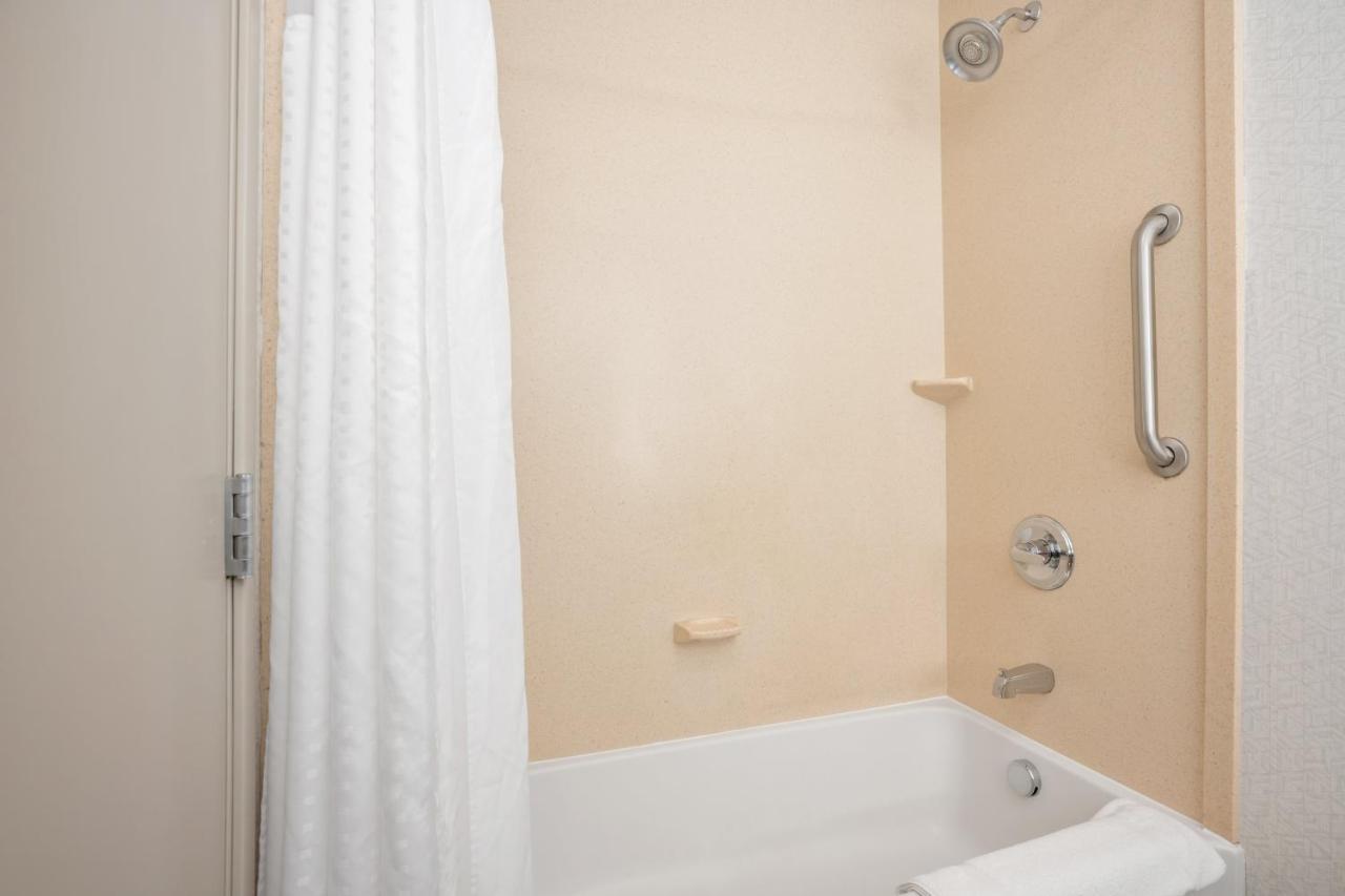 Holiday Inn Express Hotel & Suites Marysville By Ihg Buitenkant foto